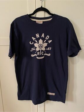 Red Canoe Canada 1867 Navy Graphic T-Shirt | Cotton Made in Canada | Unisex S